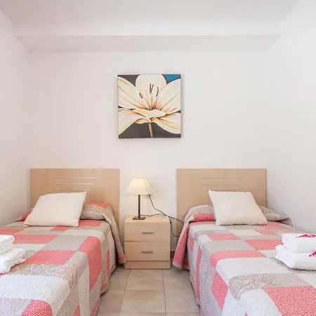 Apartment Modern In Empuriabrava With Beach Nearby Castello  D'Empuries